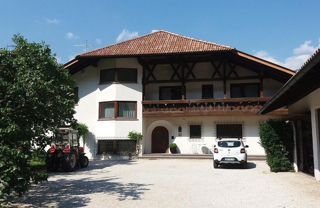 Mittelbergerhof Ferienwohnungen Vilpiano Dış mekan fotoğraf